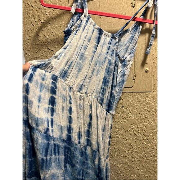 Young USA Blue And White Tie Dye Sundress Woman’s Size Small - Picture 10 of 10